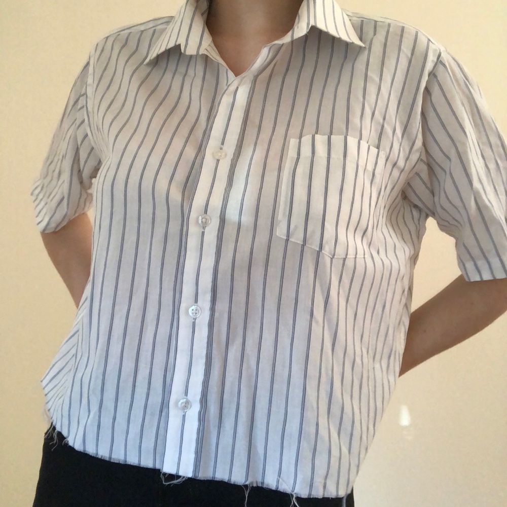 cute cropped collared shirt